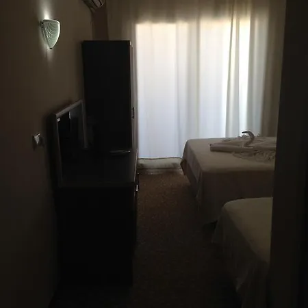 Otel Adahan