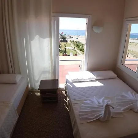 Adahan Hotel *